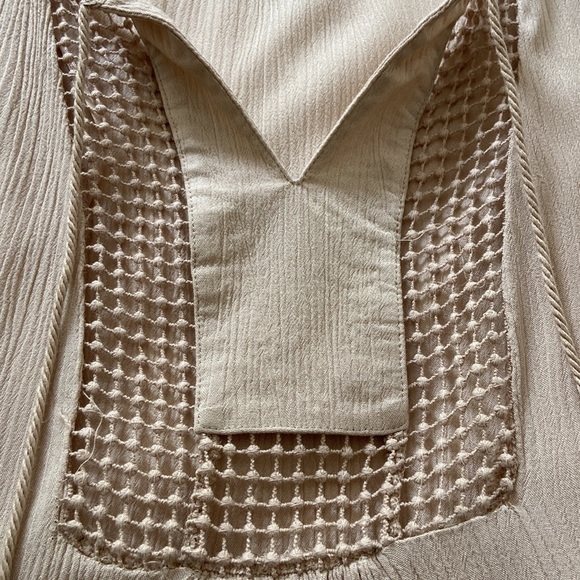 Joseph A Blouse - Picture 9 of 10